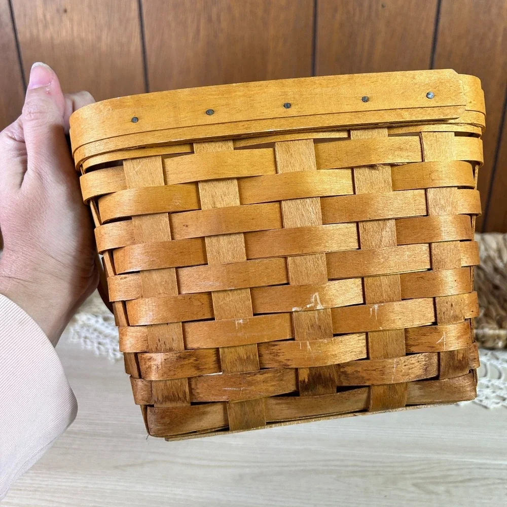 Longaberger 1998 Dresden Tour Basket Handwoven Wood with Metal Tag and Handle